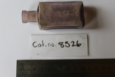 Glass bottle