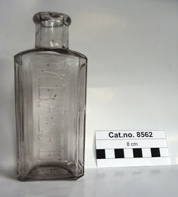 Bottle, glass, Between 1872-1916