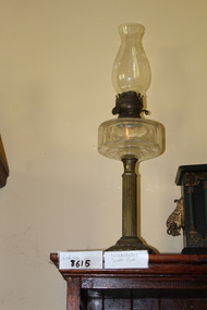 Tall oil lamp
