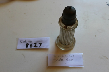 Medical solution vial/jar