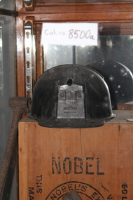 Hardhats (3)