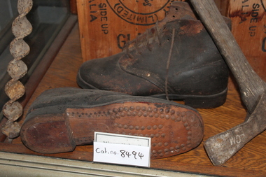 Hobnail boots