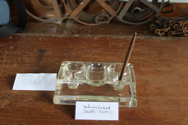 Functional object - Inkwell and pen