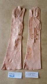 Clothing - Leather gloves, Olympic