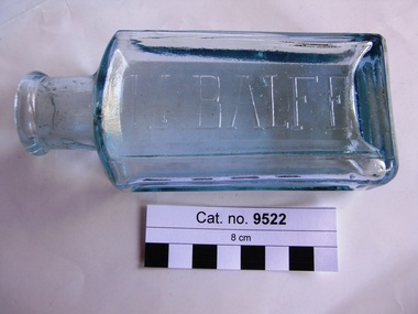 Bottle, glass, M Balfe & Sons, c.1916-1923