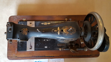 Gritzner Sewing Machine, Gritzner
