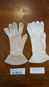 Ladies gloves