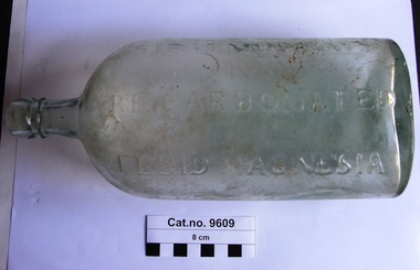 Bottle, glass, Post 1809