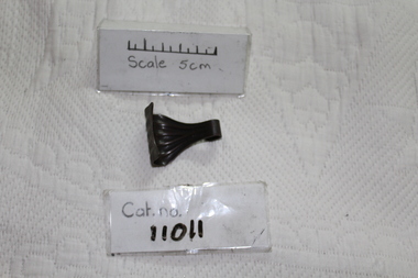 Functional object - Picture Hook