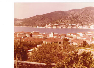 The town centre of the port of Valthi.