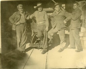 Photograph, WW2 Australian Defence Forces - Allied Aliens, c 1939 - 1945