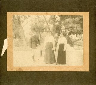 Photograph, Family group, c 1900