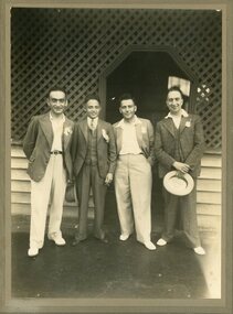 Photograph, Dressed for a picnic