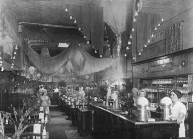 Photograph, Spot Cafe, Mildura, c1925