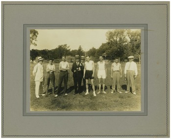 Photograph, Ithacan picnic, men's race, c mid-late 1930s
