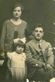 Photograph, Family portrait, C 1930s