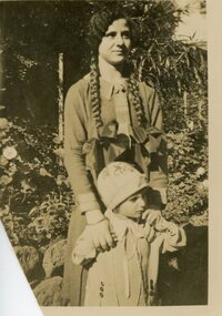 Photograph, Sisters Rine (Ekaterini) and Olga Varvarigos, late 1920s