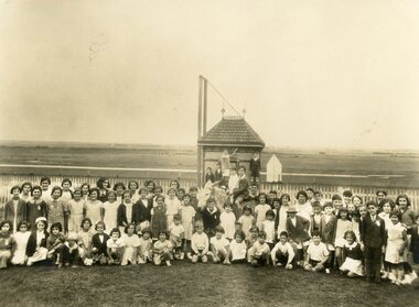 Photograph, Ithacan picnic, c1930s