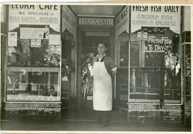 Photograph, Leura Cafe, Camperdown, c 1940s