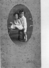 Photograph, Mendellson Studios, John and Ellie Black (Mavrokefalos), 1923 - 24