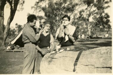 Photograph, WW2 Australian Defence Forces - Allied Aliens, c1942