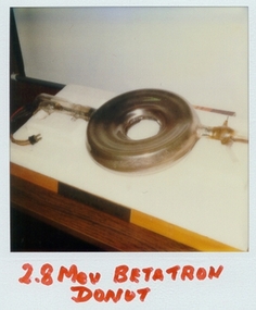 Photographs, 2.8 MeV Betatron: Glass Donut