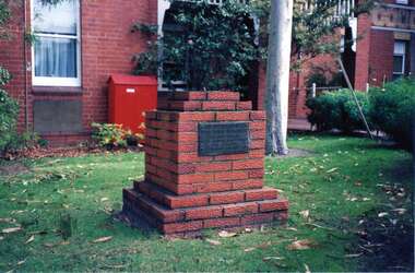Artwork, other - metal sundial, Memorial Sundial, [ca.1953]