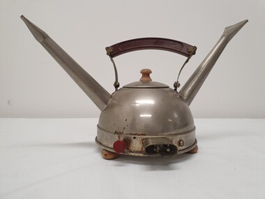 Functional object - Steam kettle, HECLA Electrics Pty Ltd, HECLA Auto safety kettle, c1930