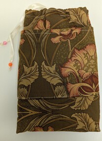 Front view of bag