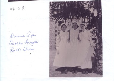 Black and white photograph: Decima Piper, Gethla Forsyth and Ruth Owen
