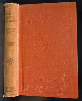 Front cover and spine of Pye's surgical handicraft, 1947, Hamilton Bailey (editor)