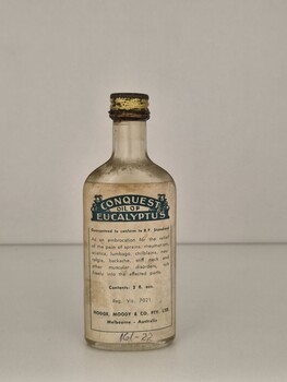 Front view of  'Conquest oil of eucalyptus bottle'