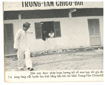  A propaganda Booklet of 21 pages contains 12 pages of black and white photos. Title translation - "Diary of a Returnee"
