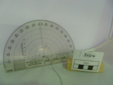 Equipment - Equipment, Army, Protractor