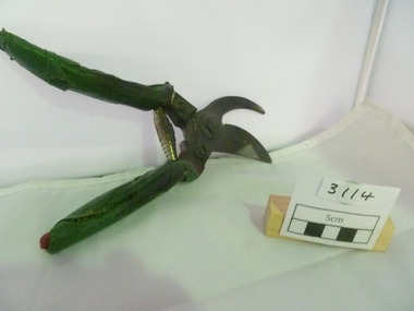 Equipment - Equipment, Army, Secateurs