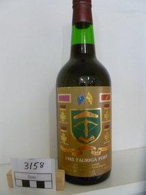 Memorabilia, Commemorative Bottle, 1985