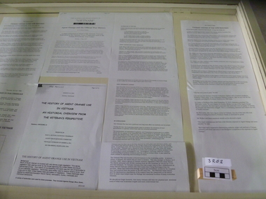 Document, Agent Orange