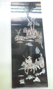 Plaque
