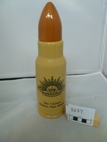 Memorabilia, Decanter