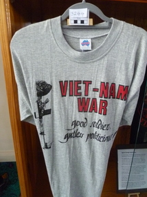 Clothing, T shirt