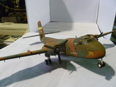 Model, DHC-4 Caribou