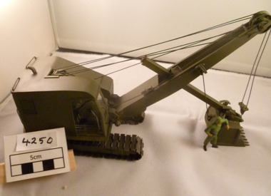 Model Bucyrus Dragline Tracked Bucket Excavator