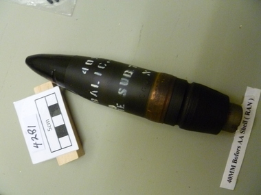 The tip of a 40mm Bofors AA Shell.