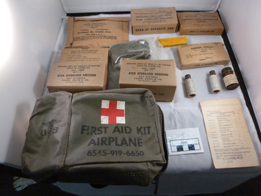 Equipment - Equipment, Army, First Aid Kit, 1963-1970