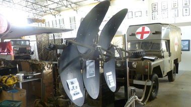 Equipment - Equipment, Army, 1960