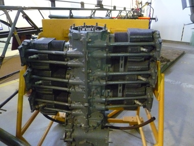 Machine, Helicopter engine