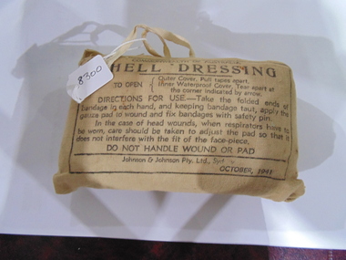Equipment - Equipment, Army, Field Dressing