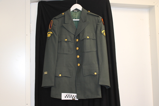 United States dress uniform 