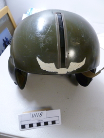 Headwear - Flight helmet