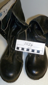 Footwear, Boots